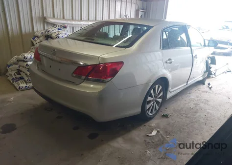 2011 Toyota Avalon Limited z USA, uszkodzony, nr VIN 4T1BK3DBXBU386286